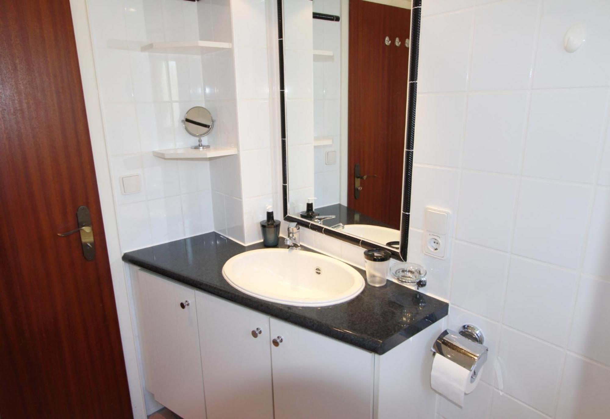 Seestrasse 6b , App 25 Apartment *